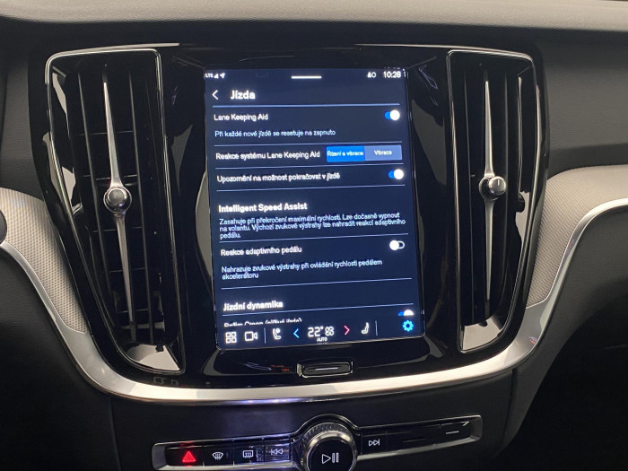 Volvo S60 T6 AWD PLUS DARK RECHARGE AUT