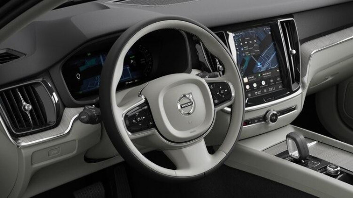 Volvo V60 B4 BRIGHT PLUS