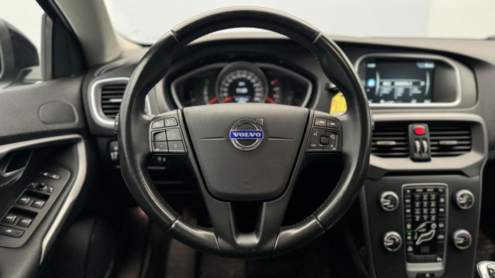 Volvo V40 D2 KINETIC NAVIGACE 1.6 d