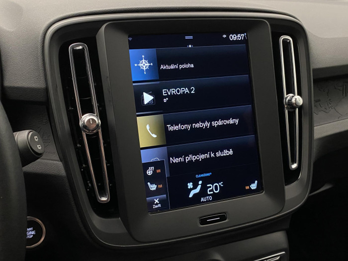 Volvo XC40 T2 CORE NAVIGACE 1.maj