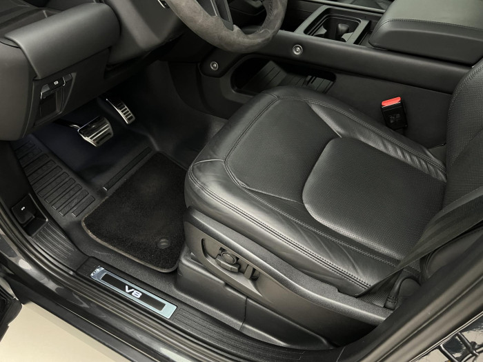 Land Rover Defender 110 P525 V8 CARPATHIAN EDITION 5.0 V8 Edition