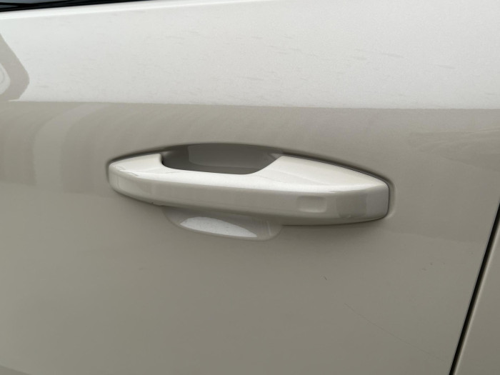 Volvo EX40 PURE ELECTRIC TWIN PLUS AUT CZ