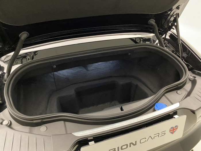 Jaguar F-Type P450 CABRIOLET 75 REZERVACE