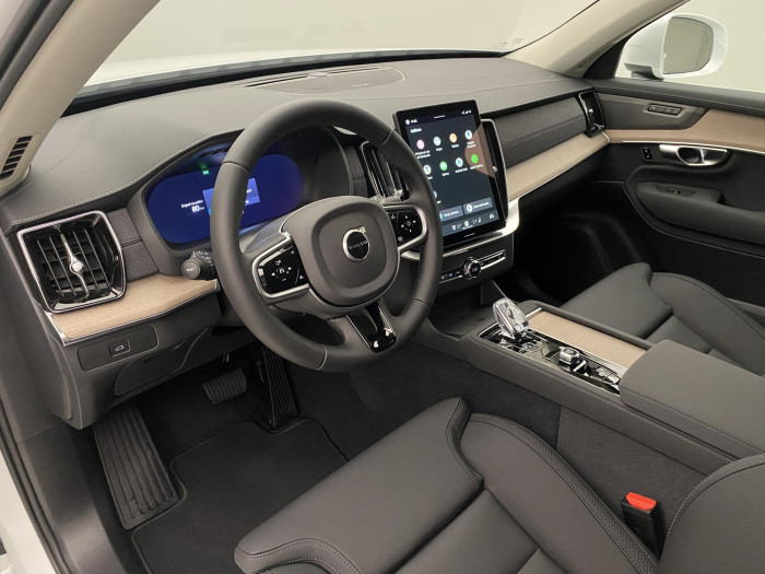 Volvo XC90 B5 AWD AUT BRIGHT PLUS 7míst