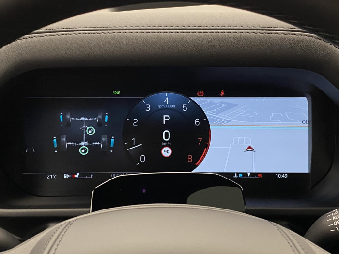 Land Rover Defender OCTA BLACK P635