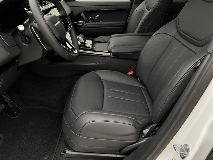 Land Rover Range Rover Sport D300 DYNAMIC SE AWD Aut 3.0 d Dynamic SE