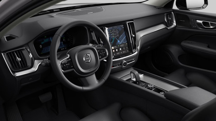 Volvo V60 B4 DARK PLUS AUT