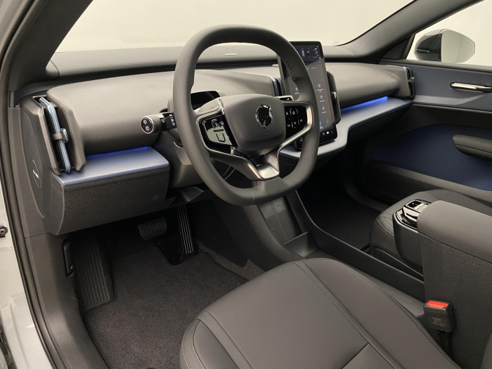 Volvo EX30 PURE ELECTRIC EXTENDED PLUS