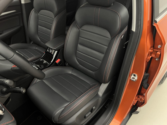 MG ZS 1.0T EXCLUSIVE AUT CZ 1.maj. 1.0 Exclusive
