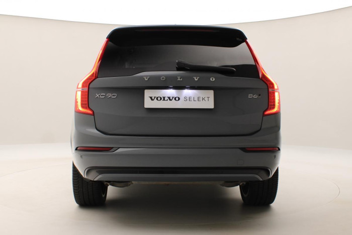 Volvo XC90 B6 AWD PLUS DARK AUT CZ 1.maj