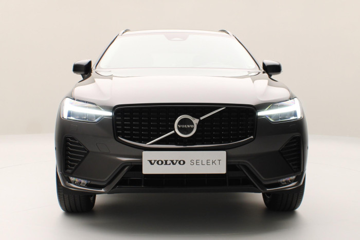 Volvo XC60 B5 AWD ULTRA DARK AUT CZ 1.maj