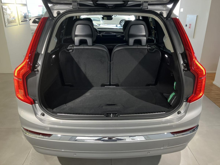 Volvo XC90 B5 AWD AUT BRIGHT PLUS 7-míst