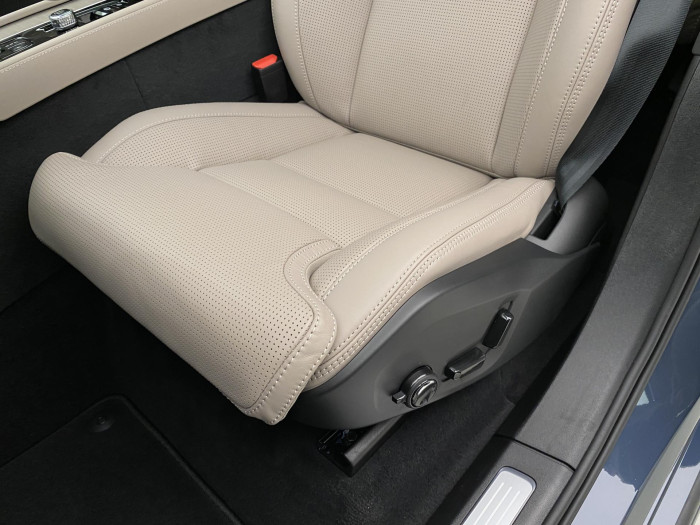 Volvo XC90 T8 AWD RECHARGE BRIGHT PLUS 7m