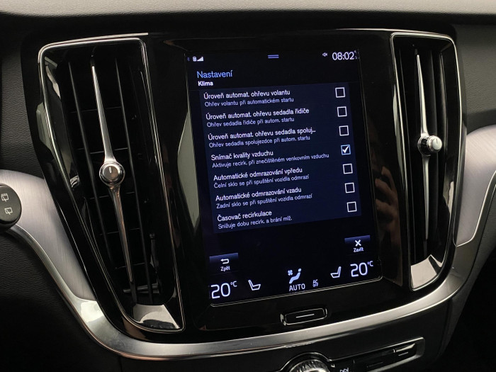 Volvo V60 CC B4 AWD MOMENTUM AUT 1.maj. 2.0 CC CC Momentum