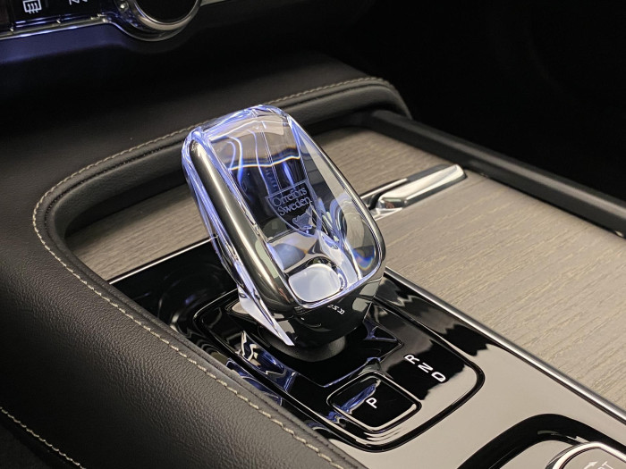 Volvo S90 B5 AWD BRIGHT REZERVACE