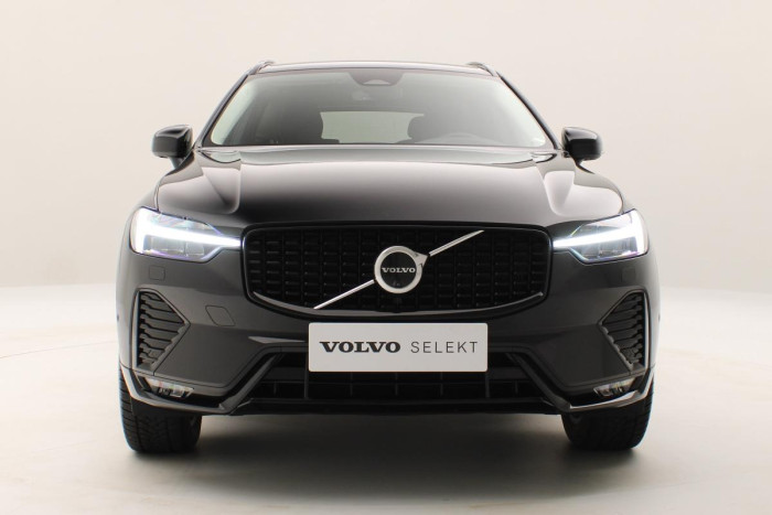 Volvo XC60 B4 AWD PLUS DARK AUT REZERVACE