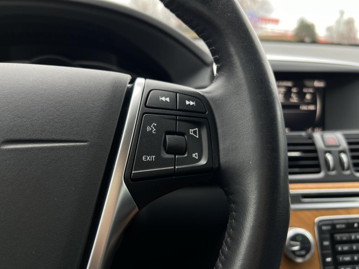 Volvo XC60 D4 AWD LUXURY EDITION Aut CZ 2.4 d Luxury Edition