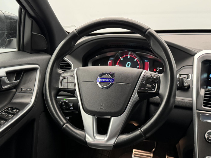Volvo XC60 D5 AWD SUMMUM AUT 2.4 d Summum