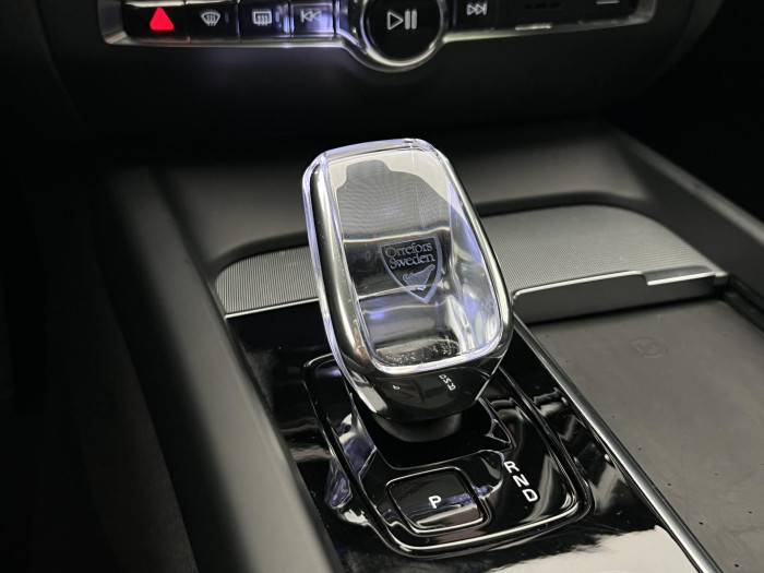 Volvo V60 B4 ULTRA DARK AUT 1.maj.