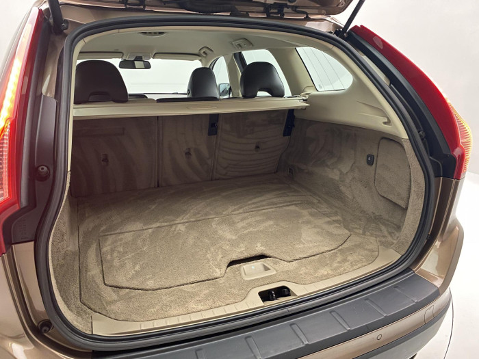 Volvo XC60 D5 AWD SUMMUM CZ 2.4 d Summum