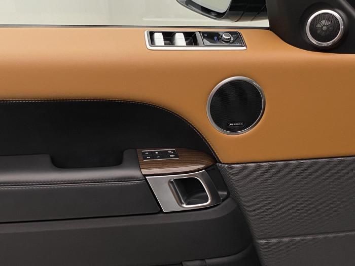 Land Rover Range Rover Sport 3.0 SDV6 HSE AWD REZERVACE