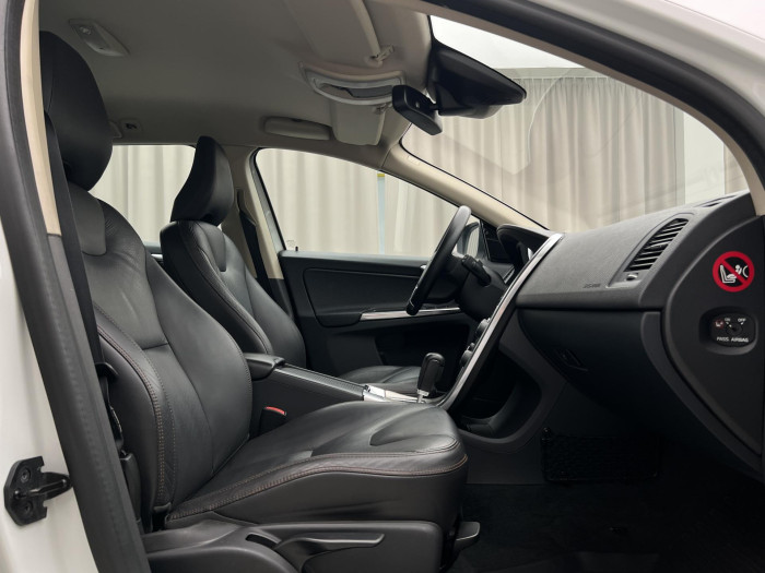 Volvo XC60 D3 AWD SUMMUM AUT CZ 2.4 d Summum