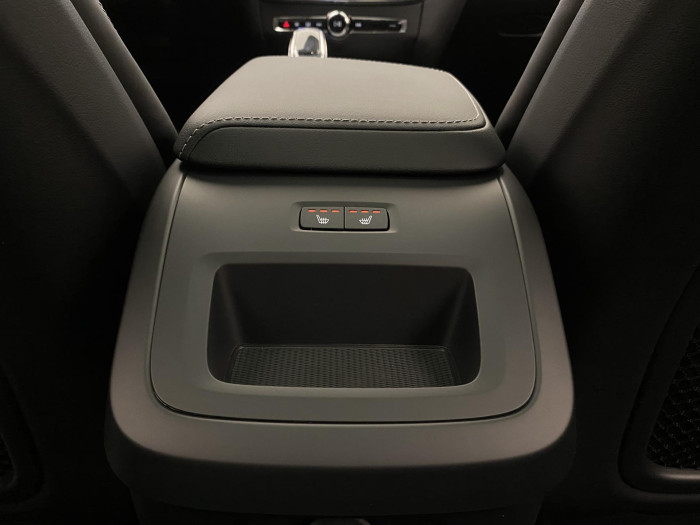 Volvo V60 B4 AUT BRIGHT PLUS