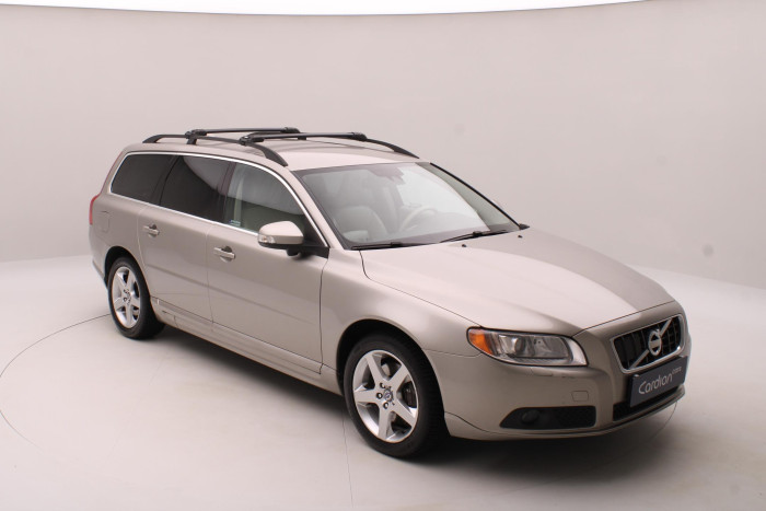 Volvo V70 D5 AWD SUMMUM AUT CZ 2.4 d Summum