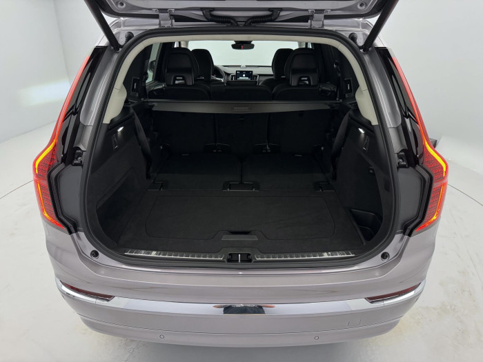 Volvo XC90 T8 AWD RECHARGE BRIGHT ULTRA 7