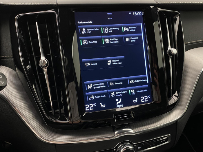 Volvo XC60 D4 R-DESIGN AUT 2.0 d