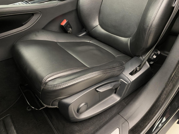 Jaguar F-Pace 25t AWD AUT