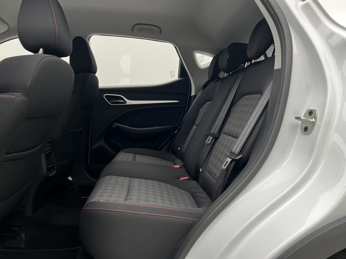 MG ZS 1.5 ESSENTIAL PLUS CZ 1.maj.