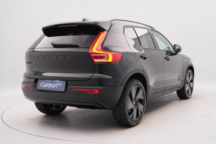 Volvo XC40 B3 AUT PLUS BLACK EDITION