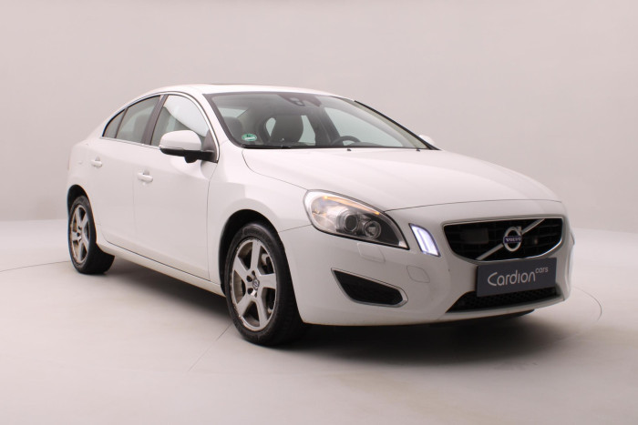 Volvo S60 D5 SUMMUM AUT CZ 2.4 d Summum