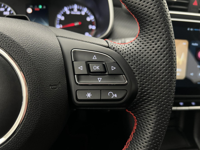 MG ZS 1.5 ESSENTIAL PLUS CZ 1.maj.