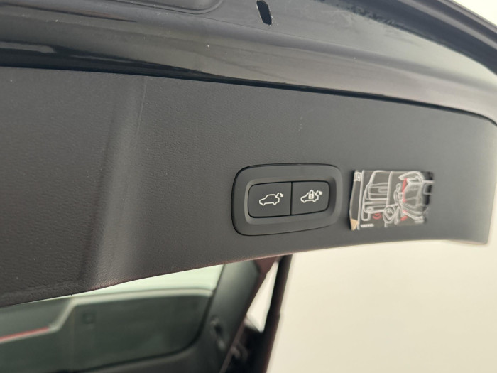 Volvo XC40 D4 AWD MOMENTUM AUT 2.0 d Momentum