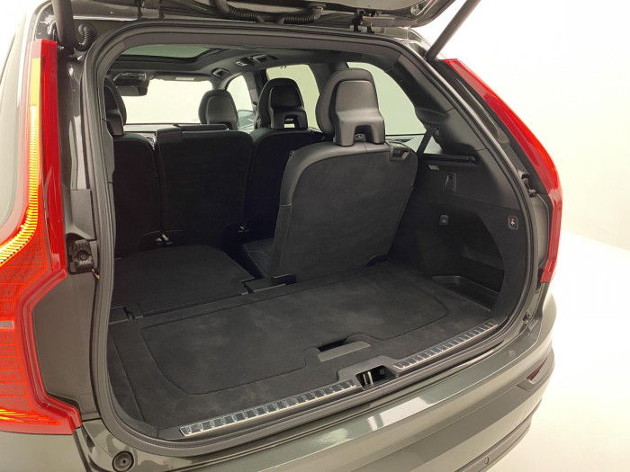 Volvo XC90 B6 AWD R-DESIGN AUT