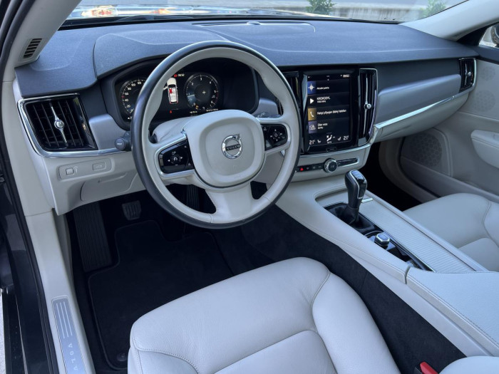 Volvo V90 D3 MOMENTUM 1.maj. 2.0 d Momentum