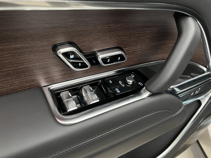 Land Rover Range Rover D350 AUTOBIOGRAPHY SWB AWD Aut 3.0 d