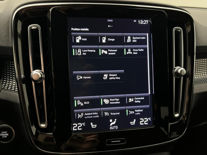 Volvo XC40 T5 RECHARGE R-DESIGN AUT
