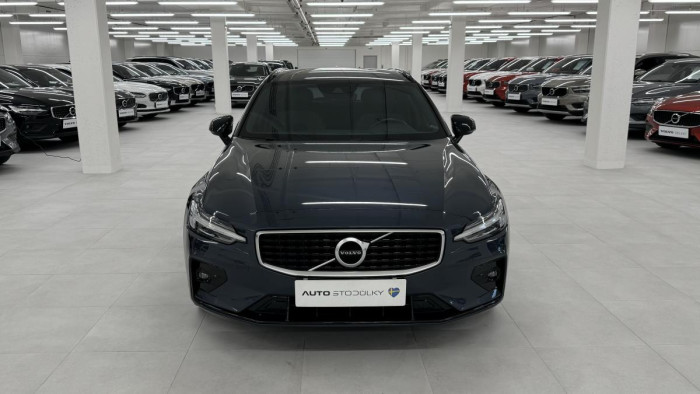 Volvo V60 D4 R-DESIGN POLESTAR REZERVACE 2.0 d