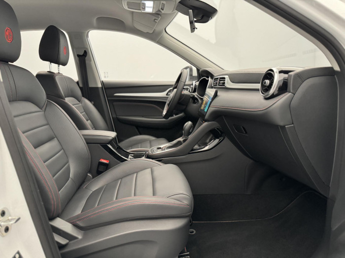 MG ZS 1.0T EXCLUSIVE AUT CZ 1.maj. 1.0 Exclusive