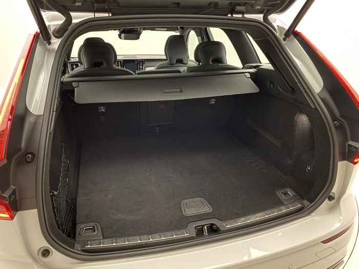 Volvo XC60 T8 AWD TWIN ENGINE R-DESIGN