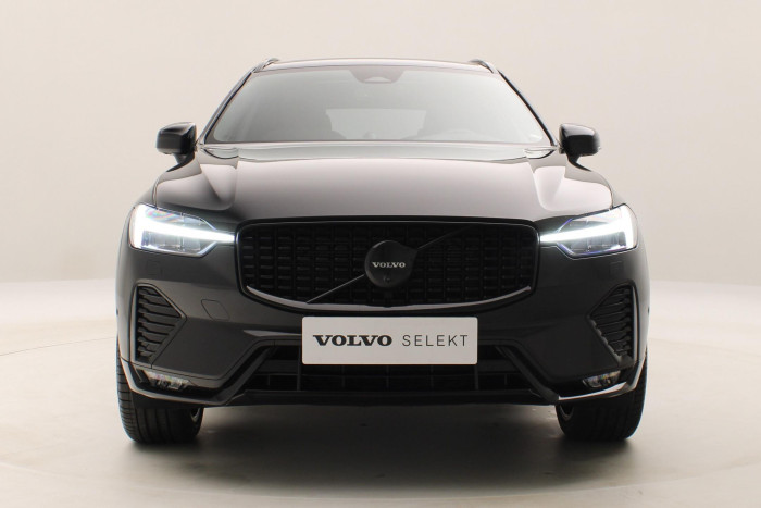 Volvo XC60 B5 AWD ULTIMATE BE REZERVACE