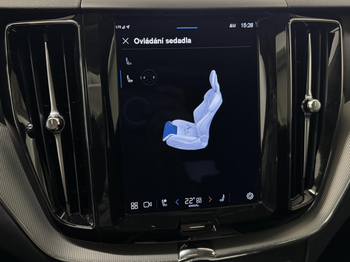 Volvo XC60 B4 AWD PLUS BRIGHT AUT