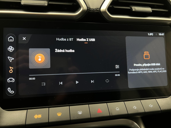 MG ZS 1.5 EMOTION HYBRID+ AUT CZ