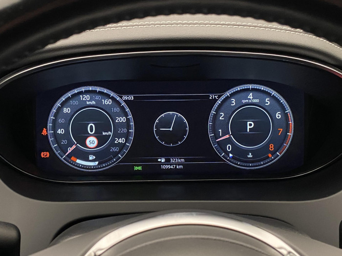 Jaguar E-Pace P300 AWD R-DYNAMIC REZERVACE 2.0 Dynamic