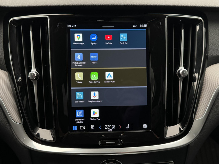 Volvo V60 CC B5 AWD PLUS REZERVACE