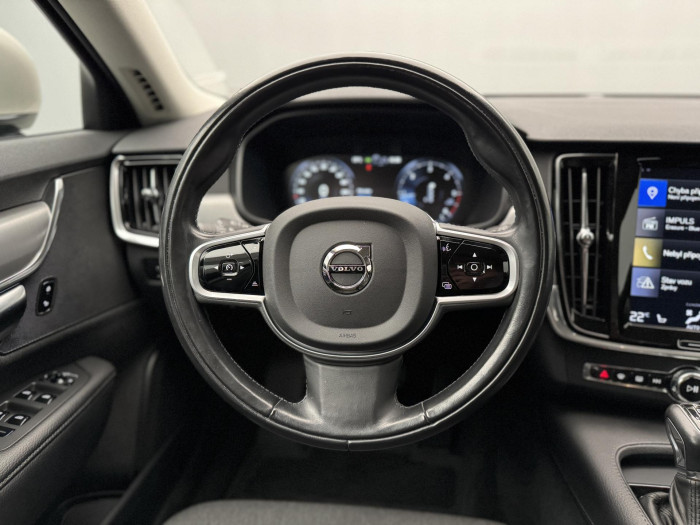 Volvo V90 D4 MOMENTUM AUT 2.0 d Momentum