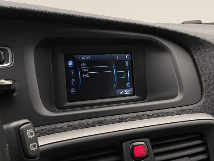 Volvo V40 CC T4 AWD MOMENTUM CZ 2.0 CC CC Momentum